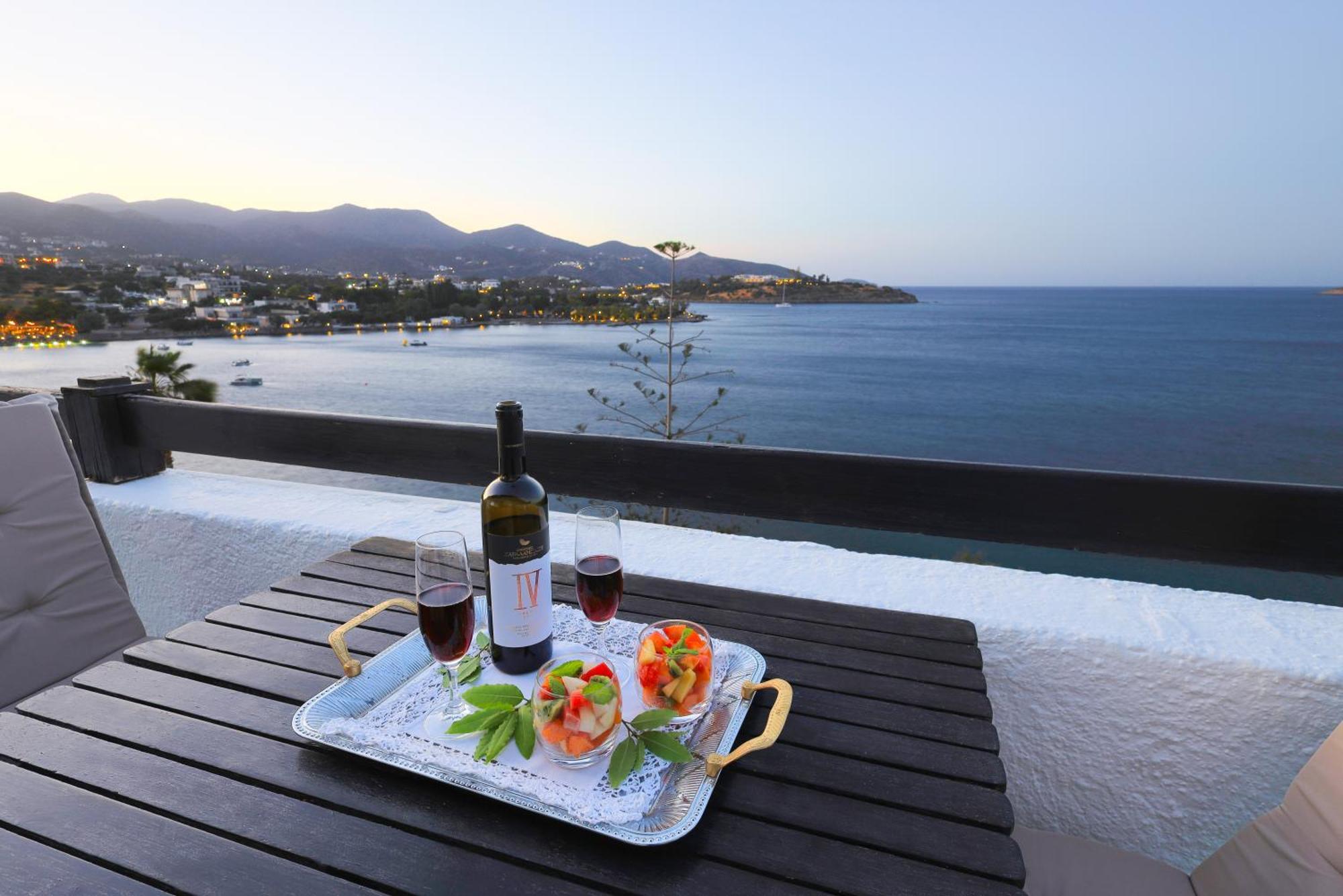 Horizon Central Apartment Amazing View アイオス・ニコラオス エクステリア 写真