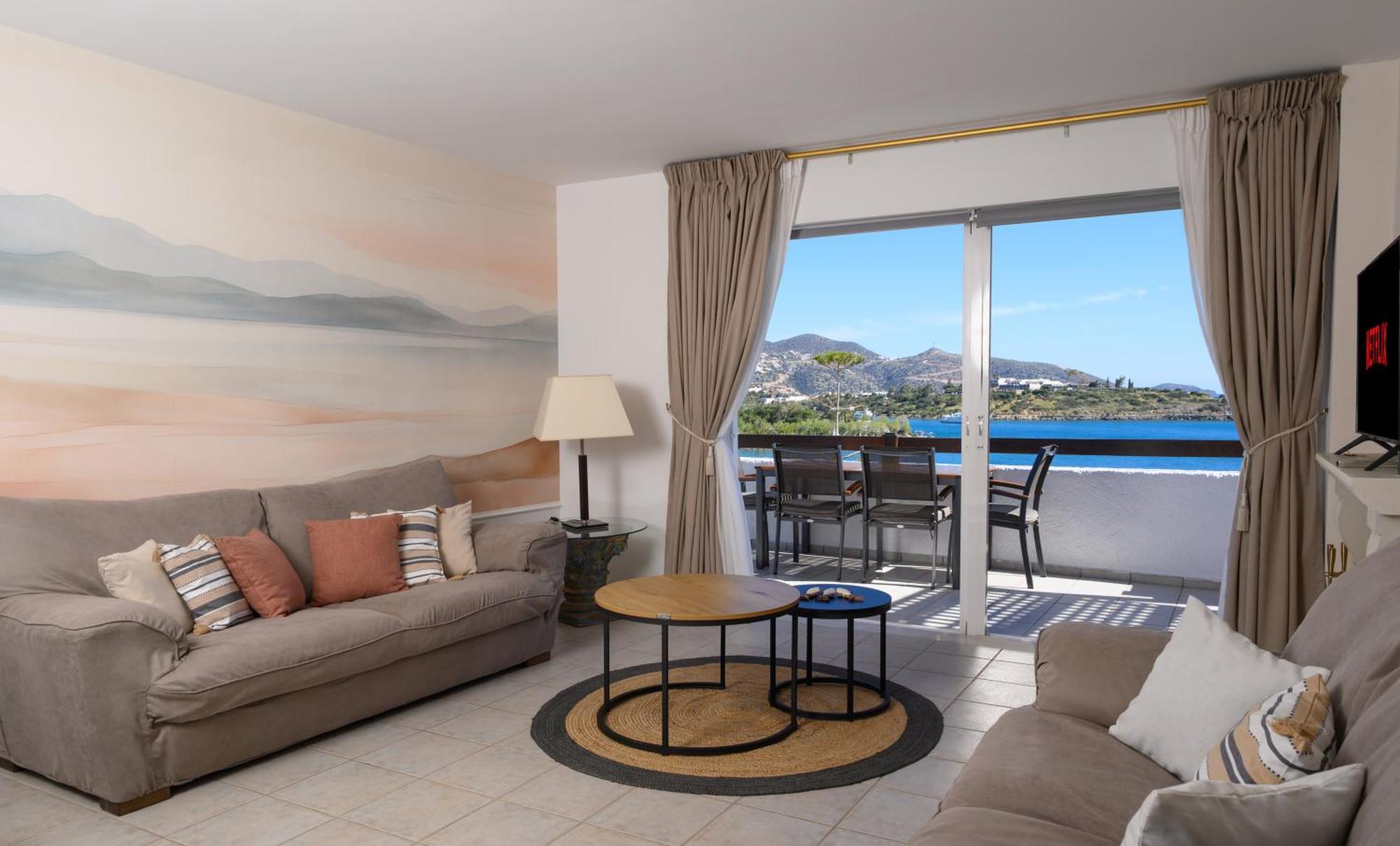 Horizon Central Apartment Amazing View アイオス・ニコラオス エクステリア 写真