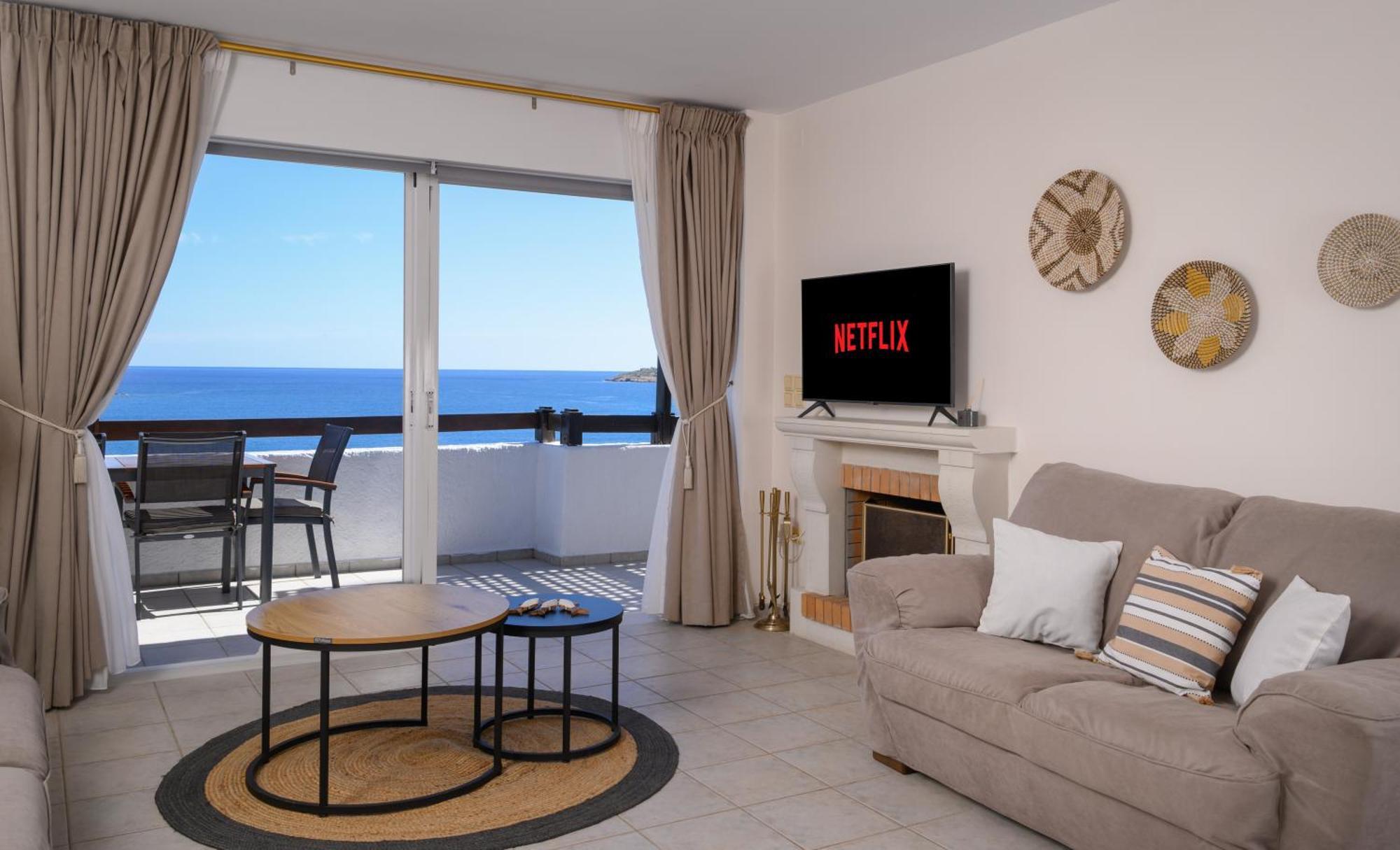 Horizon Central Apartment Amazing View アイオス・ニコラオス エクステリア 写真