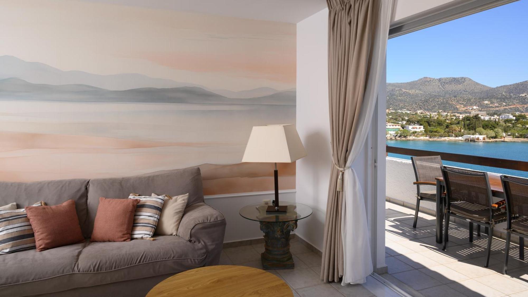 Horizon Central Apartment Amazing View アイオス・ニコラオス エクステリア 写真
